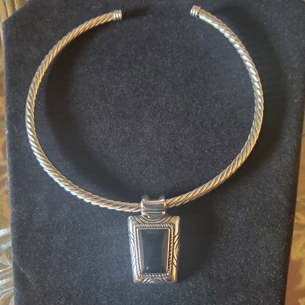 Silver Choker with Silver PD Pendant/Black Stone